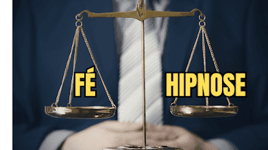 Uma balança dupla, de um lado palavra fé e do outro a palavra hipnose.